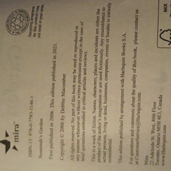 Susannah's Garden, A paperback book written by Debbie Macomber - Picture 5 of 5